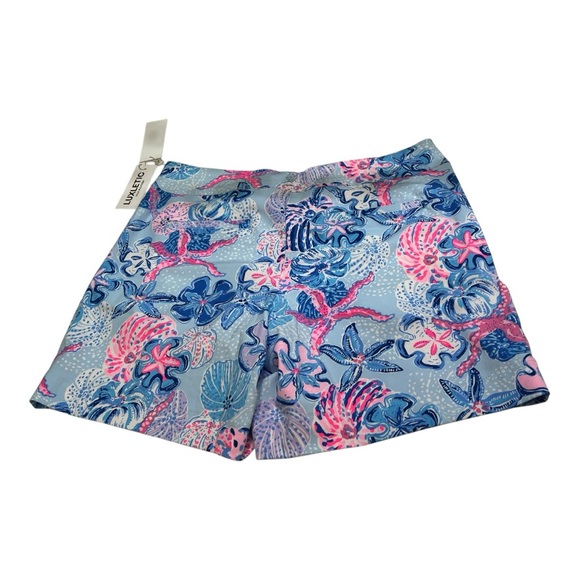 Lilly Pulitzer Women's Blue Floral Shorts LPBOX1